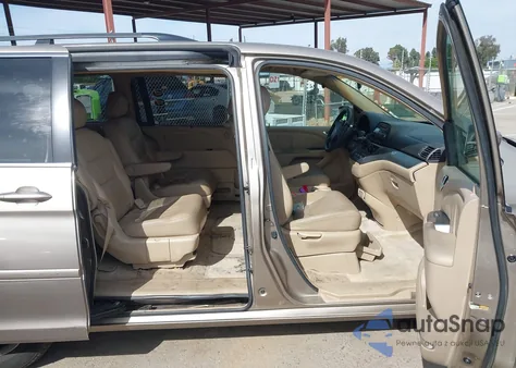 2005 Honda Odyssey Ex-L from USA, damaged, VIN 5FNRL38615B407908